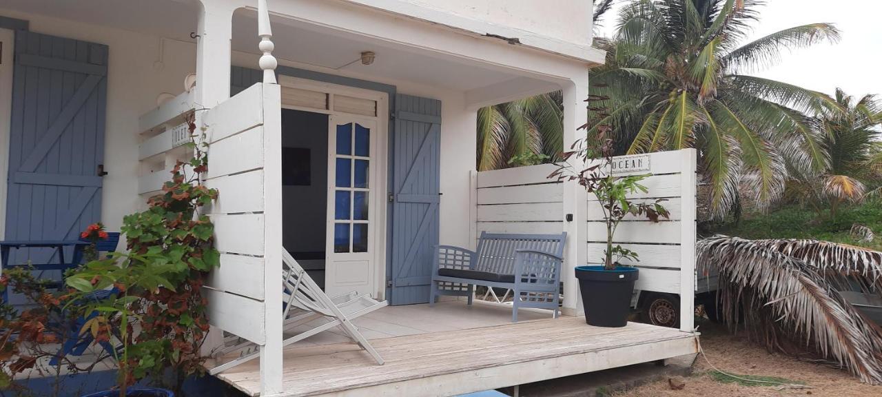 Sur L'Anse Villa Terre-De-Haut Bagian luar foto